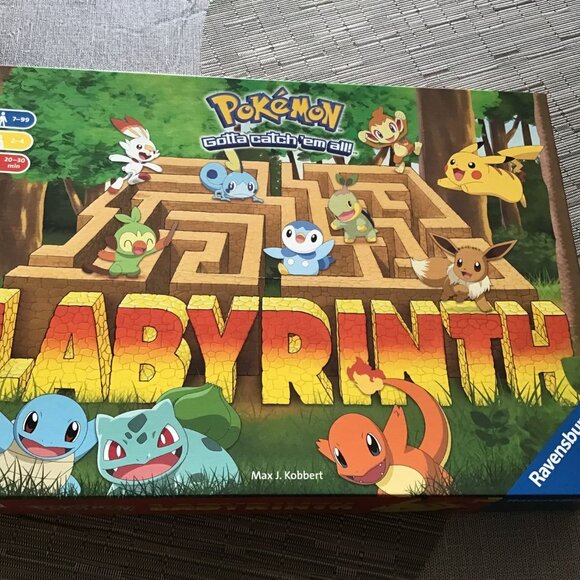 Ravensburger Pokemon Labyrinth Board Game--Like New - Picture 1 of 3